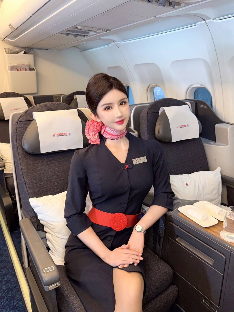 Eastern Airlines Stewardess QIQI - Beijing Escort Photo 4 | Escort Girls China